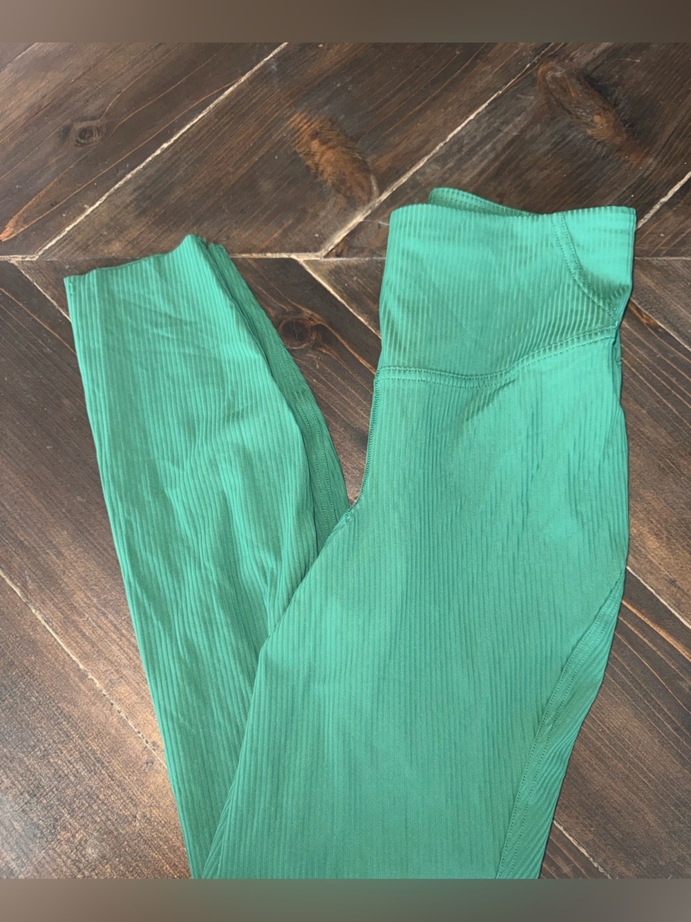 Lululemon Base Pace High-Rise Ribbed Tight 25"
Everglade Green Size 4 - Picture 9 of 9